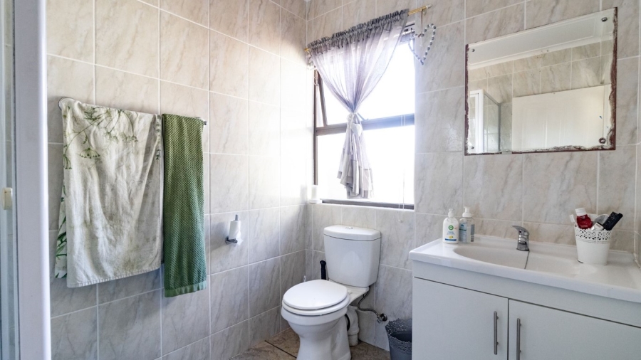 4 Bedroom Property for Sale in Langebaan Country Estate Western Cape